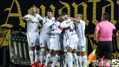 Athletico-PR se impõe no Uruguai, vence o Peñarol e garante vantagem na semifinal da Sul-americana