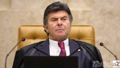 Ministro Luiz Fux responde a Bolsonaro e não fechará o STF
