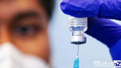 Profissionais de saúde vão tomar a dose de reforço, anuncia Ministério da Saúde