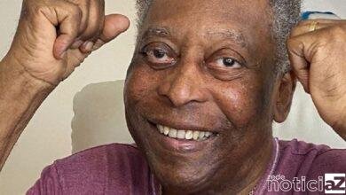 Pelé volta a ser internado para seguir com o tratamento contra o câncer