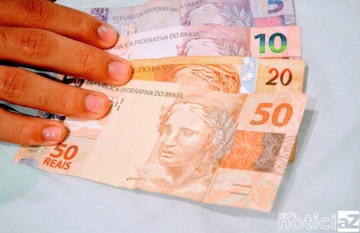 Governo adia anúncio do Auxílio Brasil de R$ 400