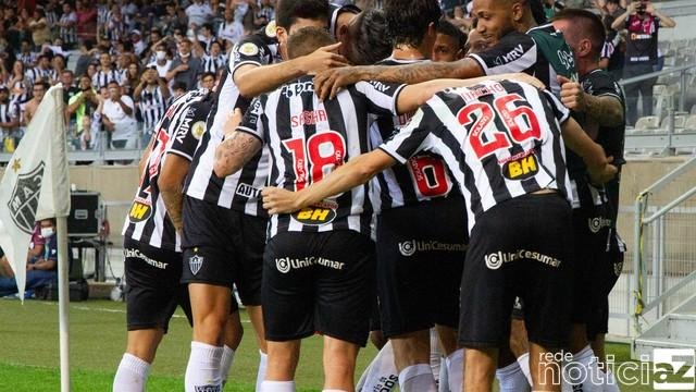 Santos leva virada do Atlético-MG e perde mais uma no Brasileirão
