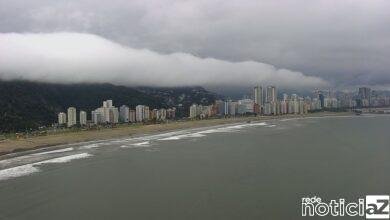'Nuvem rolo' é atração na Baixada Santista