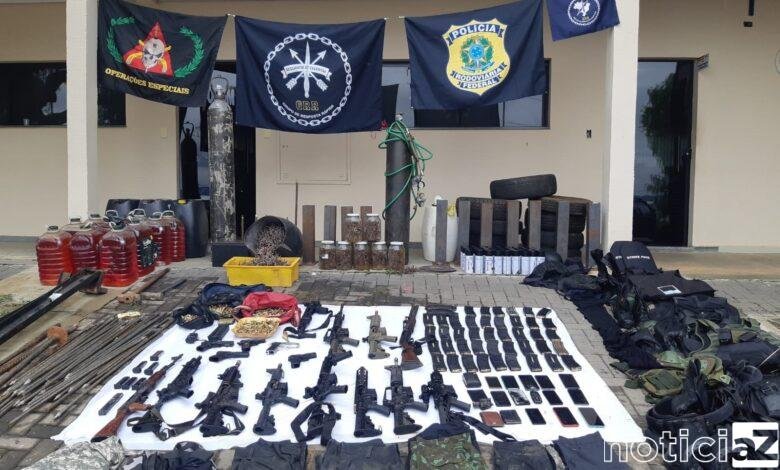 O total de 25 homens com armamento de guerra foram mortos pela policia em duas chácaras na cidade de Varginha, Minas Gerais. Participaram