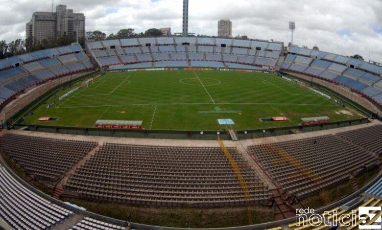 Começa a festa brasileira do futebol no Uruguai entre Bragantino e Athletico-PR