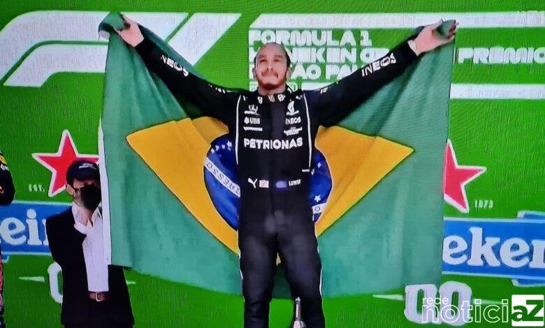 Lewis Hamilton tem desempenho épico e vence o GP de São Paulo da Fórmula 1