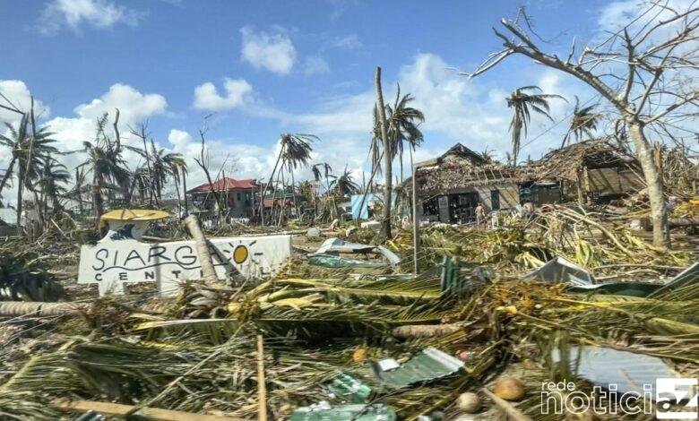 Tufão devasta as Filipinas e mata 375 pessoas