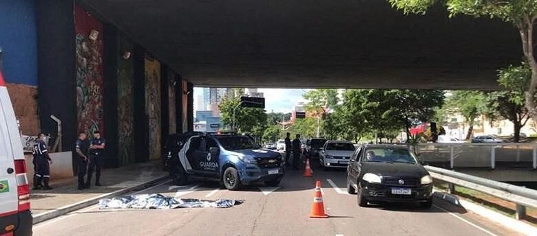 Homem cai de viaduto em Jundiaí e morre