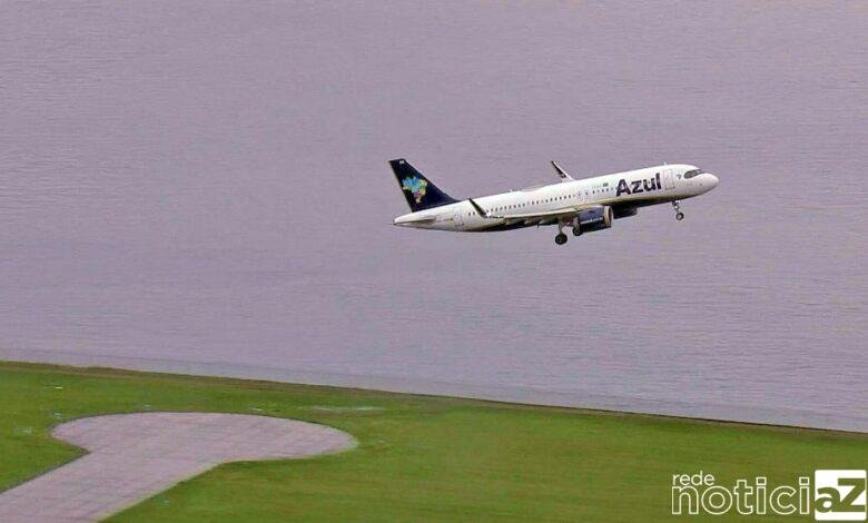 Azul e Gol podem voar, mas com menos comissários