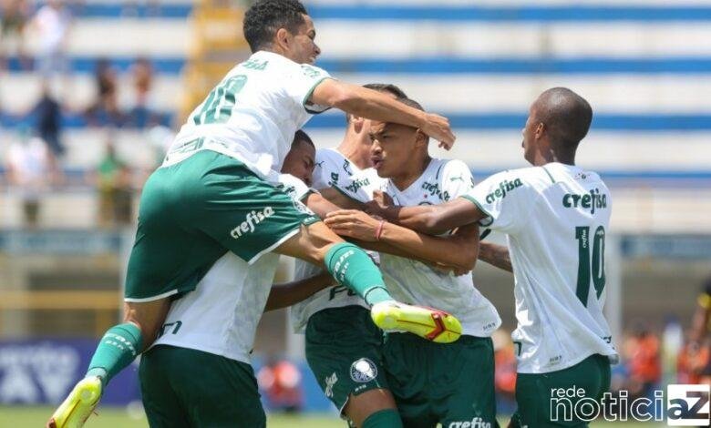 Palmeiras supera o Internacional e chega às quartas da Copa São Paulo