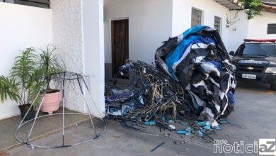 Quinze pessoas são detidas com balão em mata de Itatiba