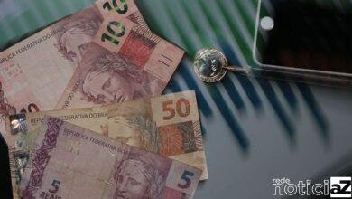 Começa a valer o salário mínimo de R$ 1.212