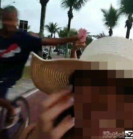 VÍDEO - Celular é furtado na ciclovia da praia