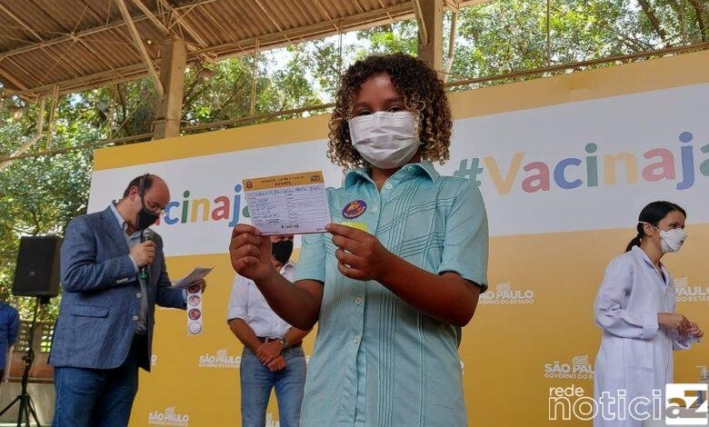 Após liberação da CoronaVac, São Paulo inicia vacinação em crianças contra a Covid