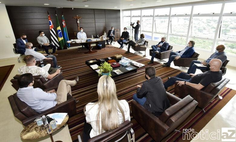Prefeito e vereadores de Jundiaí discutem ações emergenciais após chuvas