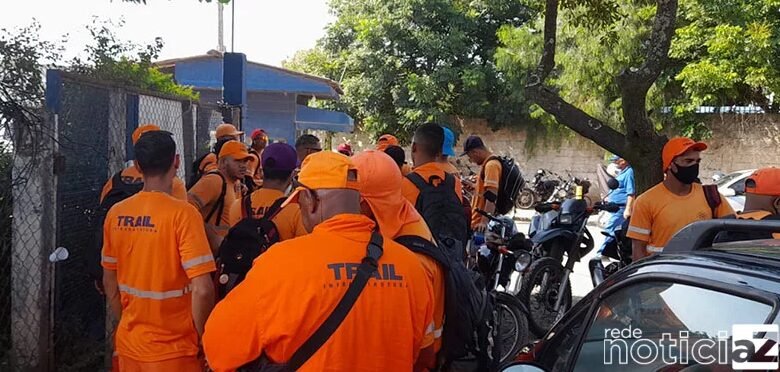 Coletores de lixo ameçam entrar em greve