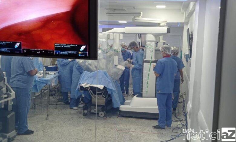 VÍDEO - Primeira cirurgia robótica é executada na Santa Casa do Litoral