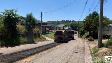 Estrada do Pau a Pique em Louveira começa a receber obras