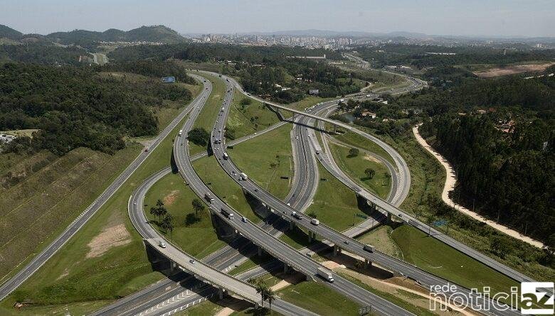 270 mil carros já passaram pelo Sistema Anhanguera-Bandeirantes por conta do Feriado de Tiradentes