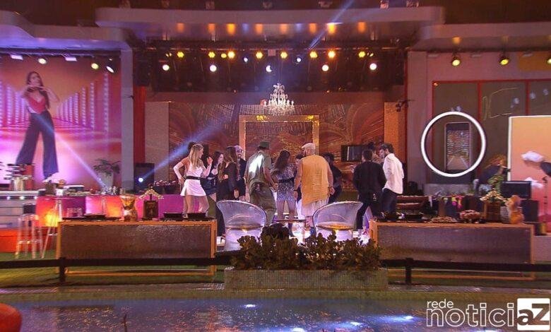 Festa de Jade Picon no BBB 22 é marcada por beijaços