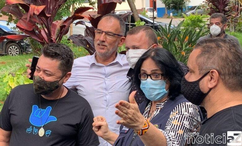 Ministra Damares Alves visita Várzea Paulista para conferir as áreas danificadas pelos deslizamentos