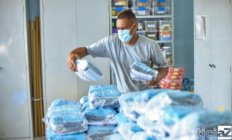 Kit de uniformes começam a ser entregues em Jundiaí