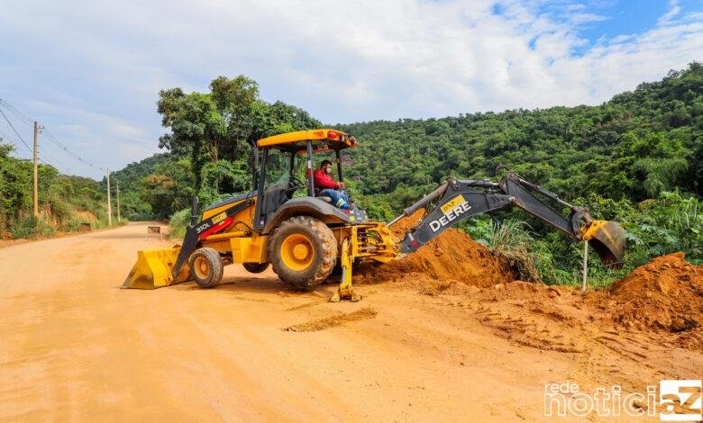 Avenida Adalberto De La Fuente y Rodrigues tem continuidade de obras em Itupeva