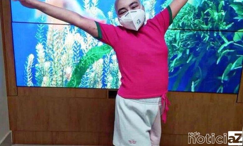 Menina Fernandinha recebe alta hospitalar após 75 dias passando por tratamento Car-T Cell