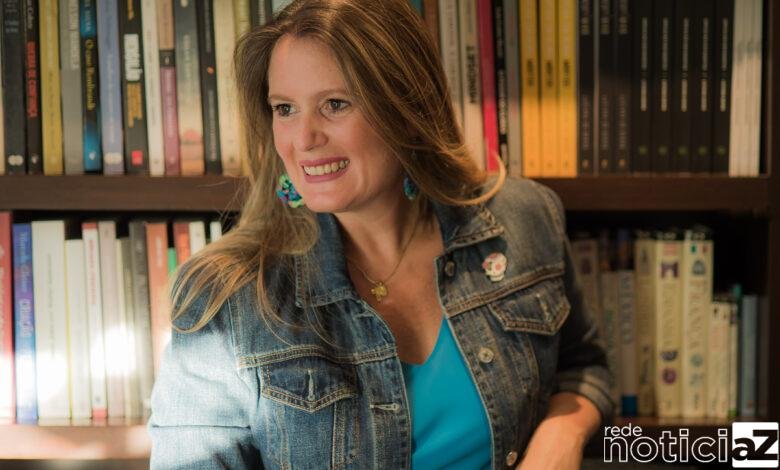 Escritora dá dicas para criar o hábito da leitura