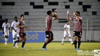 São Paulo vencee Ponte Preta