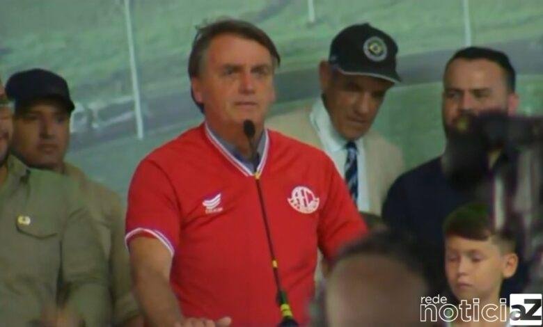 Bolsonaro se cala sobre invasão da Rússia à Ucrânia