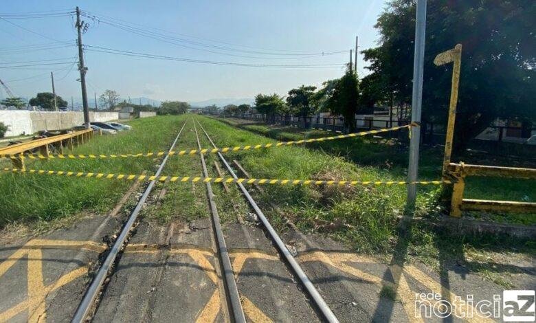 Corpo é encontrado sem cabeça e os braços em linha férrea