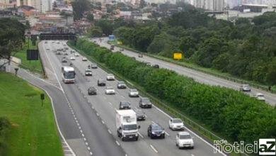 Sistema Anchieta-Imigrantes deve ter 260 mil veículos seguindo para a Baixada Santista no feriado de Páscoa