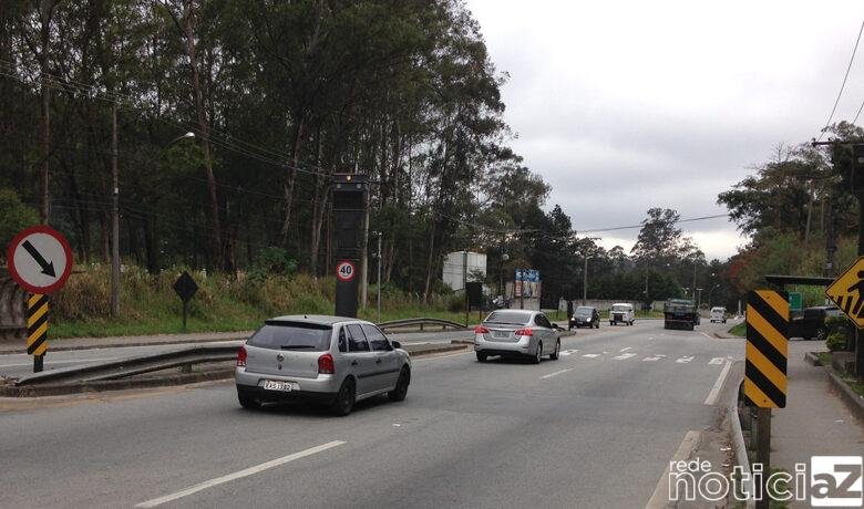 Rodovia Tancredo Neves sofre com congestionamento