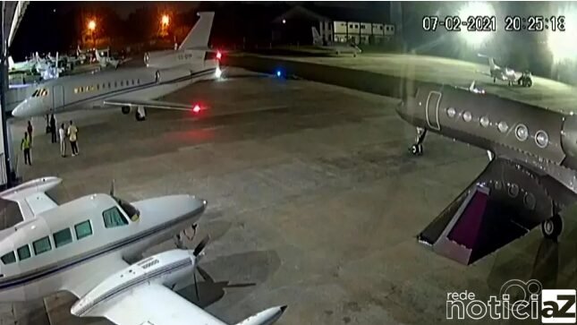 Polícia Federal investiga hangar de Jundiaí, de onde saiu um jatinho com mais de meia tonelada de cocaína em operação contra o tráfico internacional de drogas