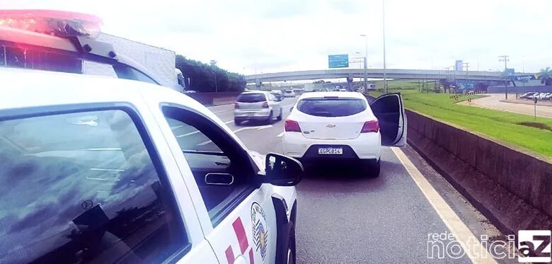 Ladrões de carro são presos na Anhaguera