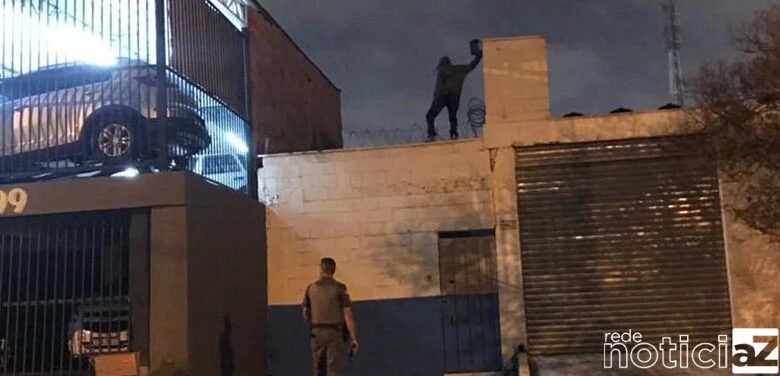 Polícia