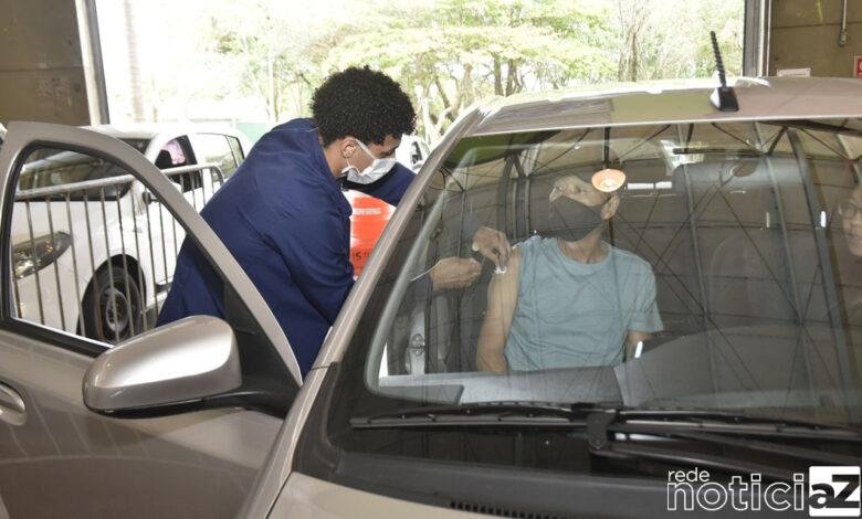 Idosos poderão agendar quarta dose da vacina contra a Covid-19, a partir desta quarta-feira