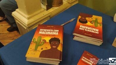 Livro "Entrevista com Macunaíma" é lançado e atrai muitas pessoas
