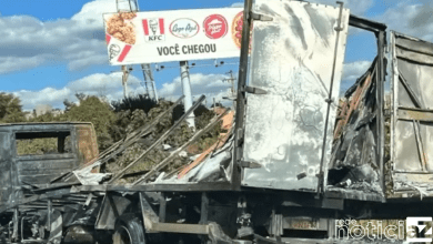 Caminhão sofre incêndio na Bandeirantes