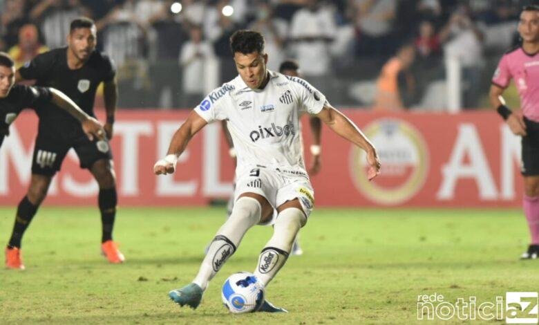 Santos empata com Banfield e conta com a sorte para se classificar na Sul-Americana