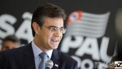 Governador de São Paulo afirma que bandidos devem "levar tiro"