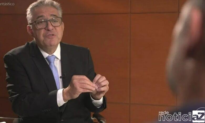 Prefeito afastado de Guarujá é tema de reportagem do Fantástico