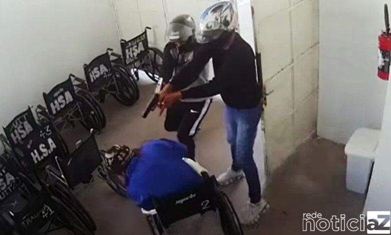 VÍDEO - Médico suspeito de envolvimento na execução de paciente em hospital é preso