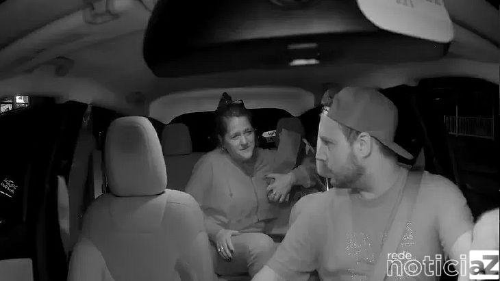 VÍDEO - Motorista de aplicativo expulsa passageira por cometer racismo