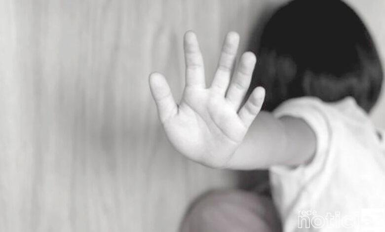 Jovem é preso acusado de abuso sexual contra menina de 12 anos