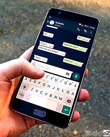 Conversa em jogo online mostra adolescente pedindo ajuda contra o namorado