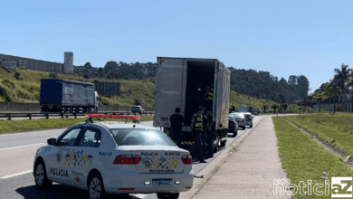 Polícia diz que 50 armas foram levadas por criminosos no assalto em rodovia de Jundiaí