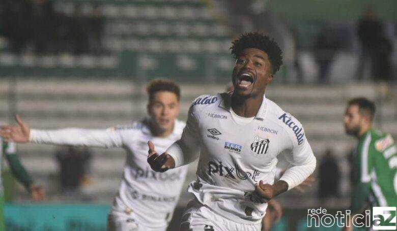 Santos bate o Juventude e obtém a primeira vitória fora de casa no Brasileirão