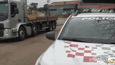 Caminhão roubado em Jundiaí é recuperado e homem é preso